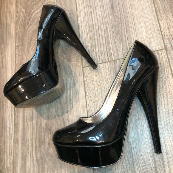 Steve Madden P-Socal Platform Pumps - Picture 3 of 10